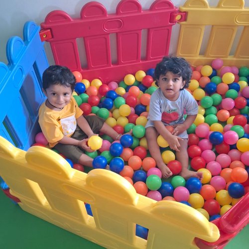 Afternoon enrichment and free play at Waddle Kids Daycare Medavakkam — toddlers in a safe environment